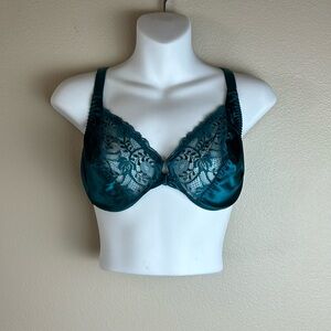 Victoria’s Secret Satin Lace Green Underwire Bra Sz 36D